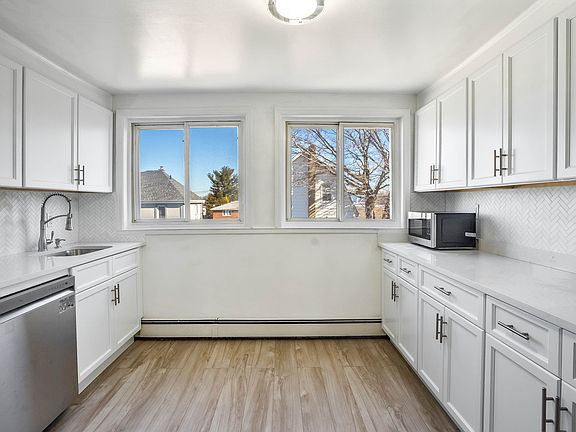 5th image of 533 Victory Ave Floor 2