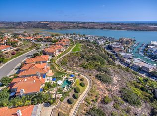 4525 Sunnyhill Dr, Carlsbad, CA 92008