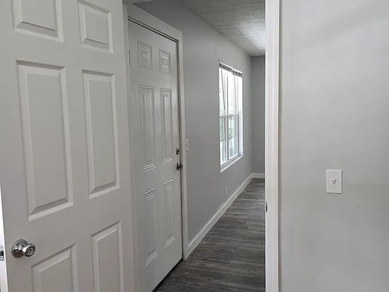 511 Claiborne St — Photo 8