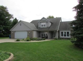 3021 Woods Rd, Fort Wayne, IN 46818