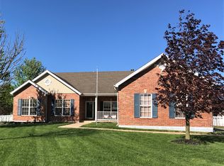 2263 Haverford Dr, Shiloh, IL