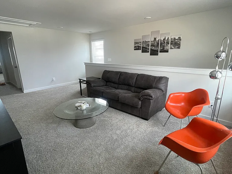 4256 Skyridge Dr — Photo 6