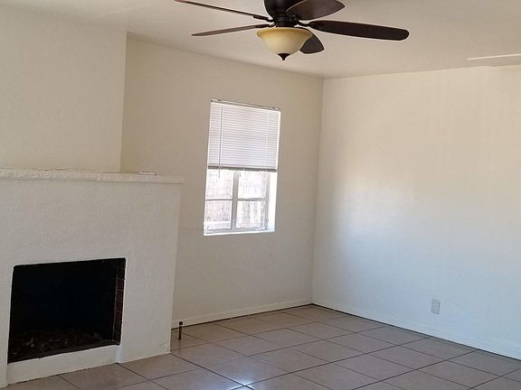 5th image of 239 N Grande Ave #241