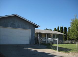401 Hillcrest Circle Dr, Omak, WA 98841