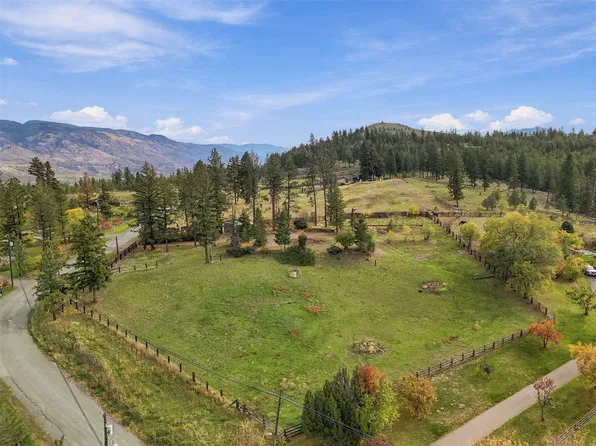 6765 Blackwell Rd, Kamloops, BC V2C 6V7