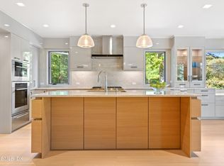 46 Wilshire Rd, Greenwich, CT 06831