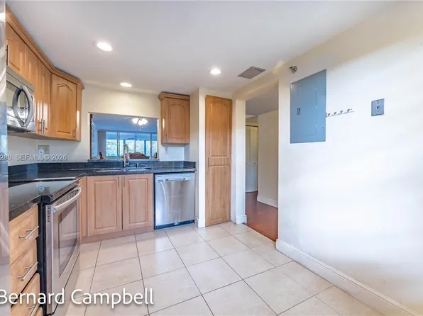 3940 Inverrary Blvd APT 403-A, Lauderhill, FL 33319