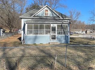 1214 Saint Louis Ave, Excelsior Springs, MO 64024