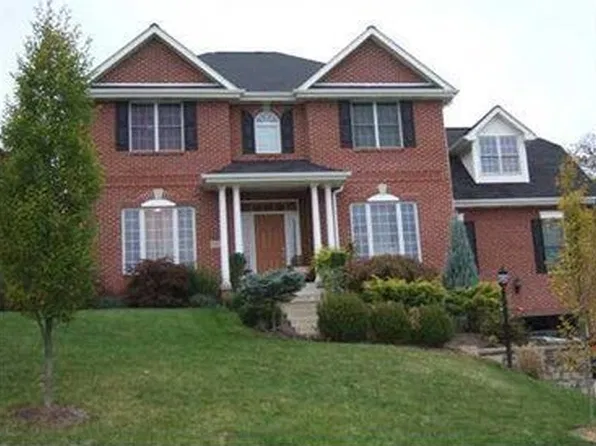 1025 Highland Dr, Canonsburg, PA 15317