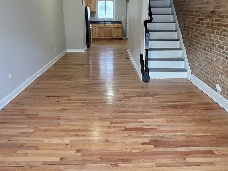 2415 Jefferson St — Photo 4