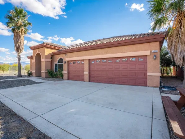 4536 W Dora Dr, Golden Valley, AZ 86413