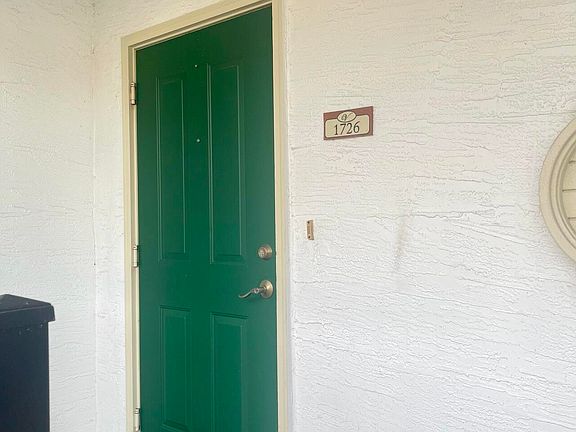 3rd image of 9745 TOUCHTON Road #1726