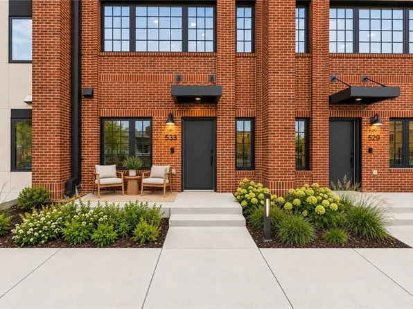 533 E 19th St, Kansas City, MO 64108