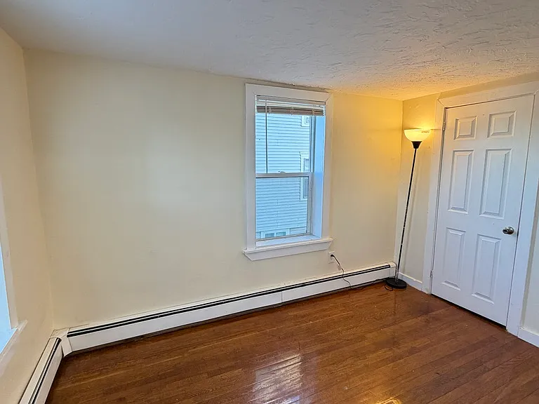 46 S Bow St #1R — Photo 4