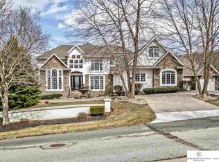 22112 Quail Cir, Elkhorn, NE 68022