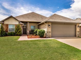 3053 NW 182nd St, Edmond, OK 73012