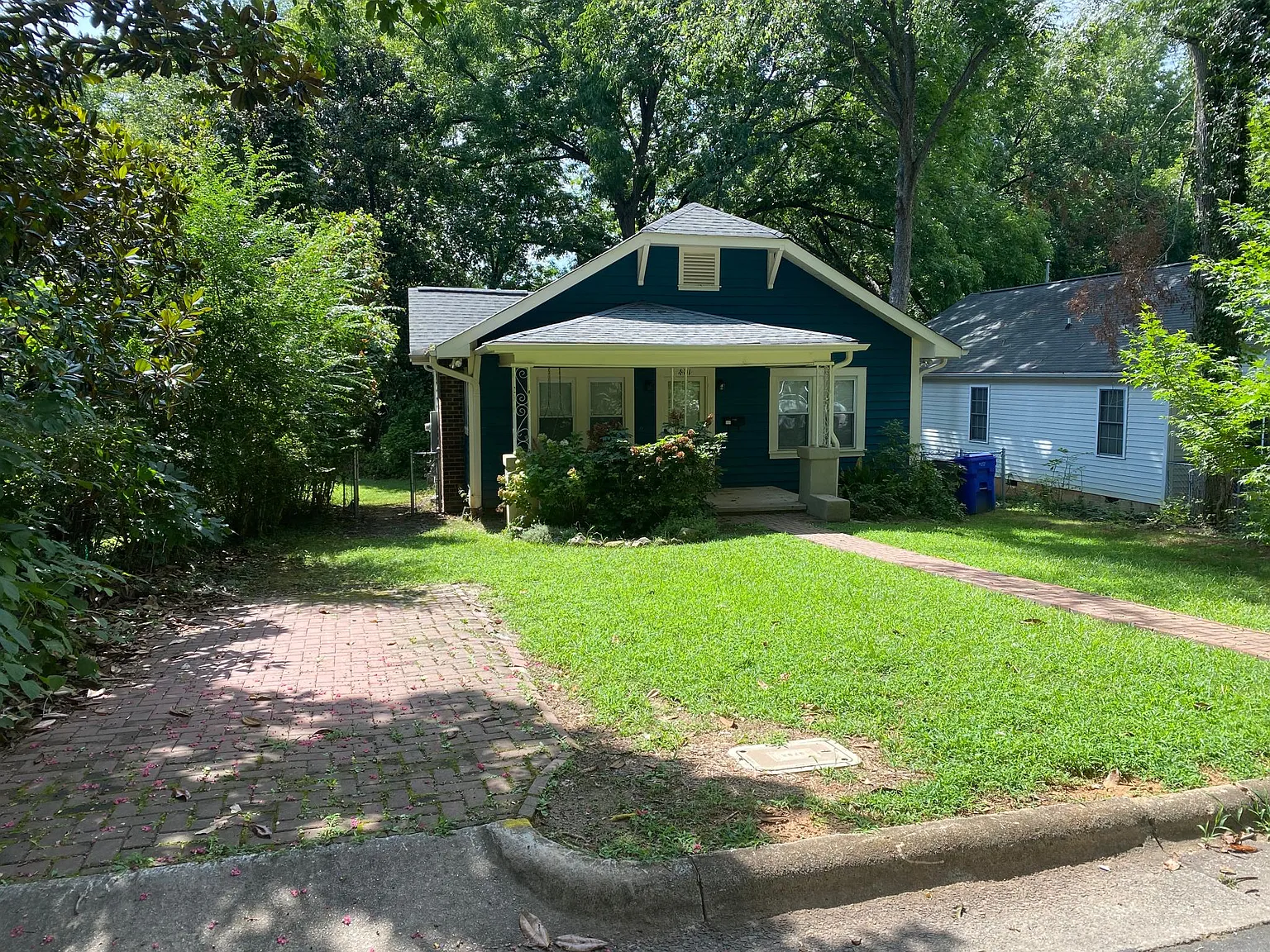 2 bed, 976 sqft, $1,875 — Photo 4