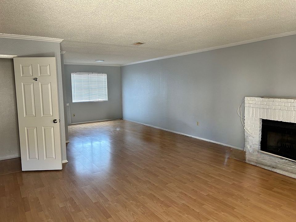 1st image of 1419 W 179th St Unit 26