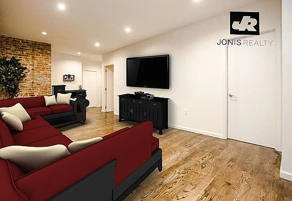 Rented by Jonis Realty | media 29