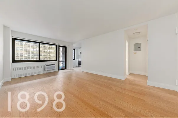 Rented by A&E Real Estate Management | media 12