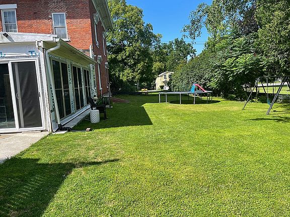 5th image of 50 Seneca Ave