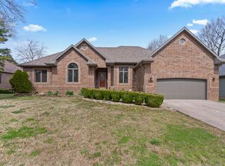 3813 E Kingsbury St, Springfield, MO 65809