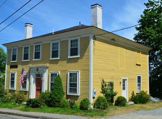 35 Fort Hill St, Wiscasset, ME 04578
