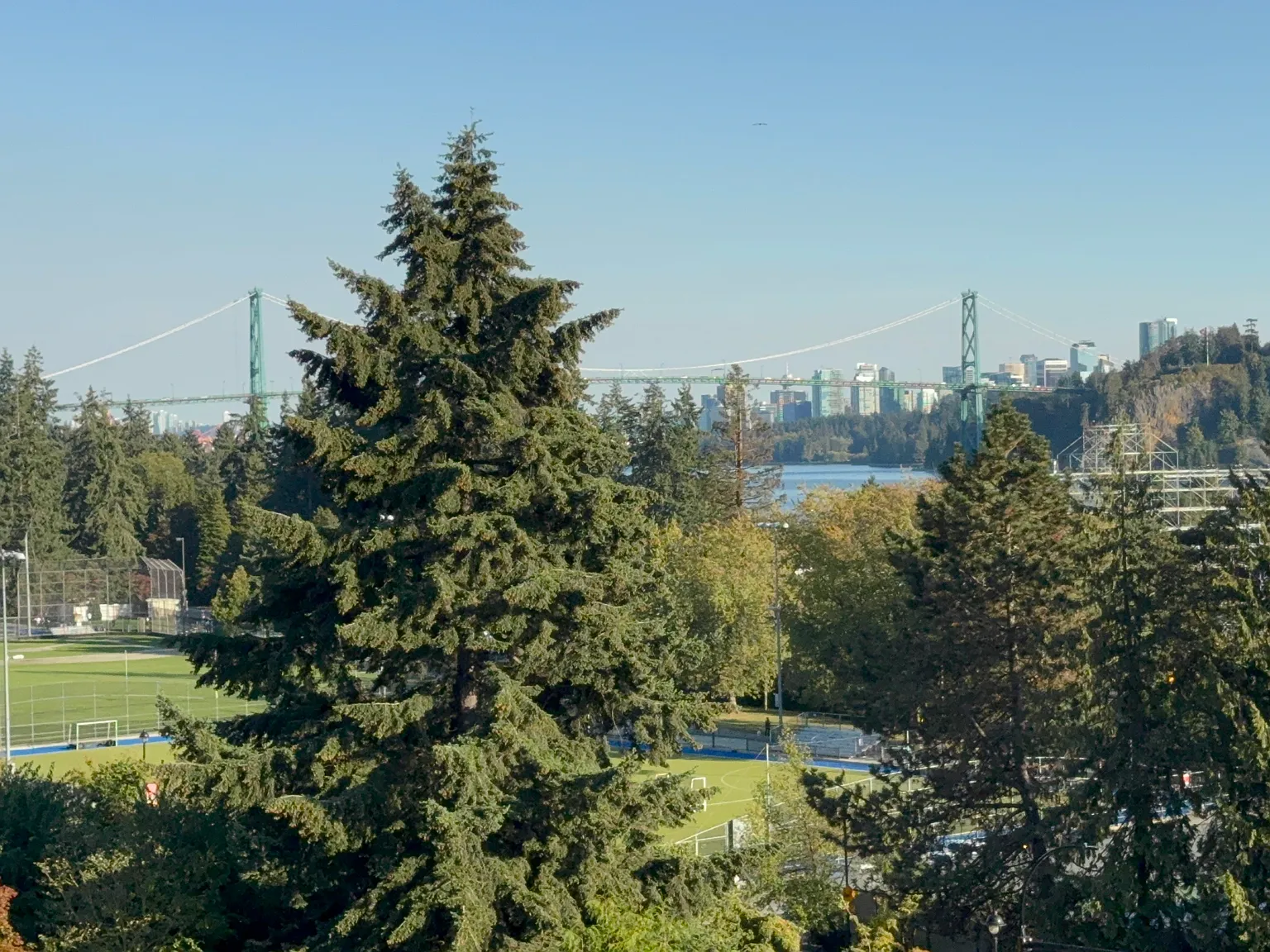 2 bed, 1700 sqft, $5,000 — Photo 2