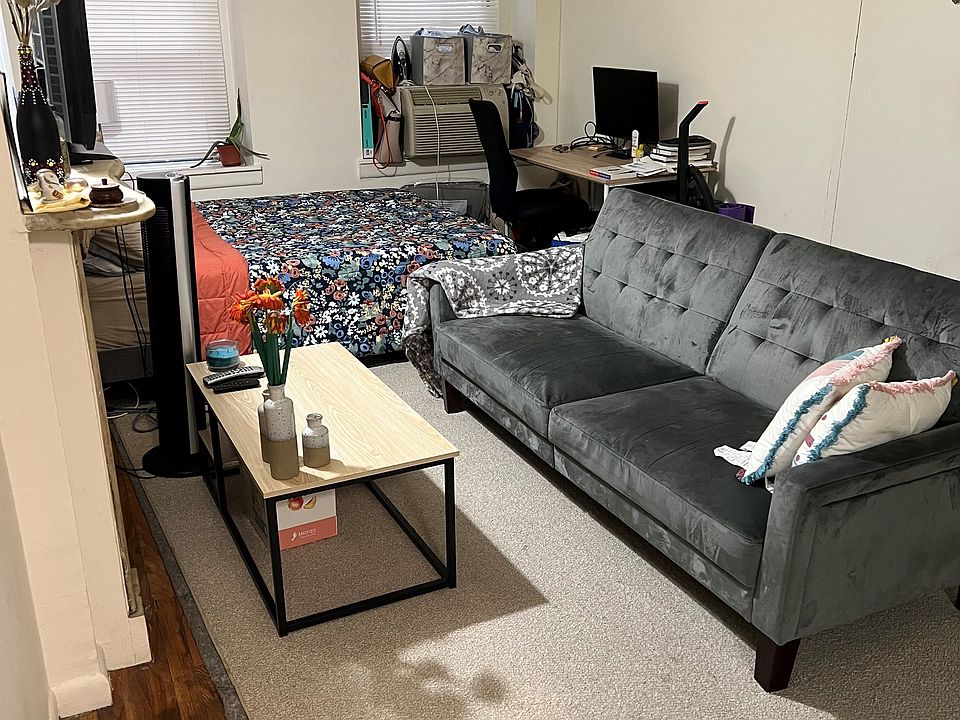 2nd image of 313 W 55th St APT 1F