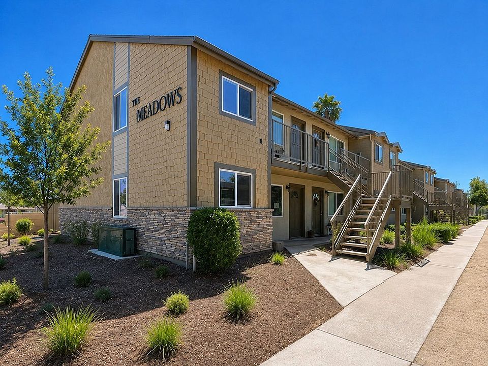 1st image of 1198-1200 S San Antonio Ave #10