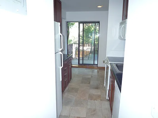 Rented by Bien Realty Ltd | media 27