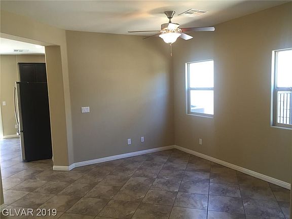4th image of 10239 Glacier Pool St