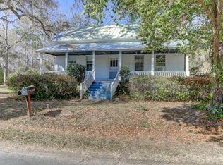 5942 Martin St, Ravenel, SC 29470