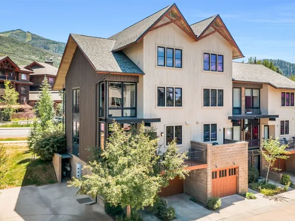 2830 Blackhawk Ct, Steamboat Springs, CO 80487