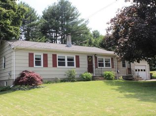 21 Brook St, Franklin, MA 02038