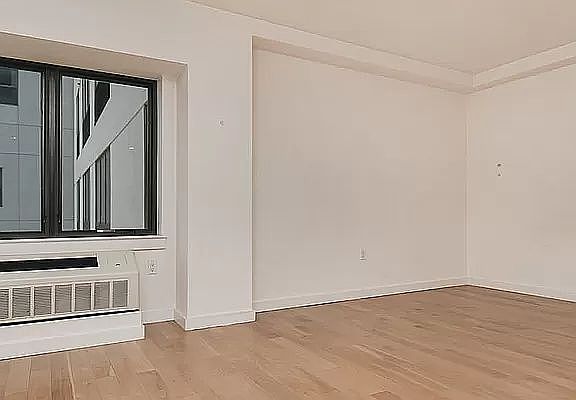 5th image of 66 Ainslie St #4J