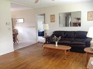 5th image of 1222 Dove St