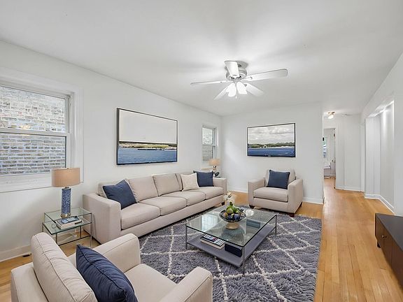 5th image of 2556 Wood St