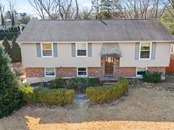 2 Carol Ln, Bridgeton, NJ 08302
