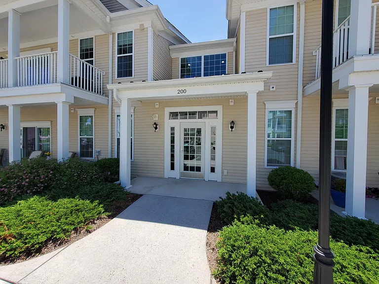 213 Center Meadow Ln — Photo 27