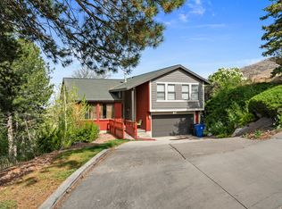 3322 S Monte Verde Dr, Salt Lake City, UT 84109