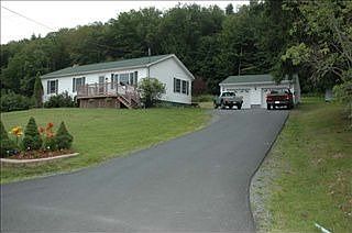 5th image of 110 Dubois St