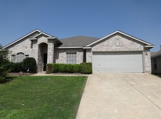 4458 Savage Station Dr, Grand Prairie, TX 75052