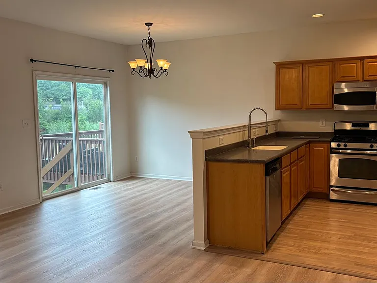 1161 Tudor Dr — Photo 17