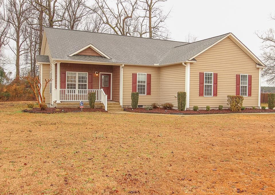 1st image of 303 Stillwater Creek Dr
