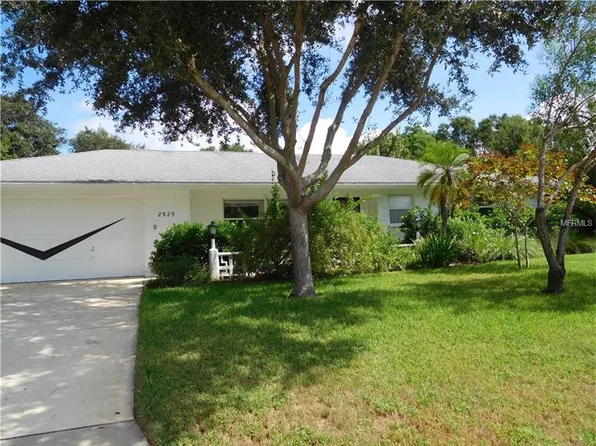 2929 Grove St, Sarasota, FL 34239