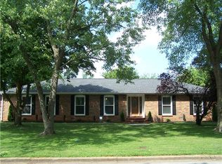 303 Ridgecrest Dr, Murfreesboro, TN 37130