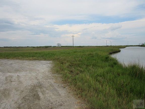 2nd image of 1104 Egret Poin