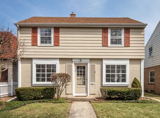 5544 N Kent Ave, Whitefish Bay, WI 53217