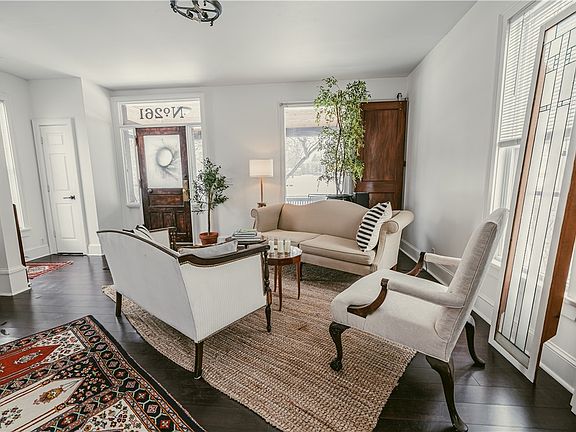4th image of 261 Gibson St
